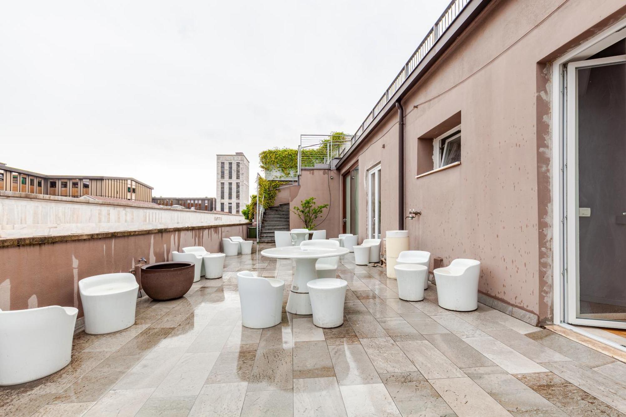 Central Penthouse 5 Min From Duomo Di Milano Luaran gambar